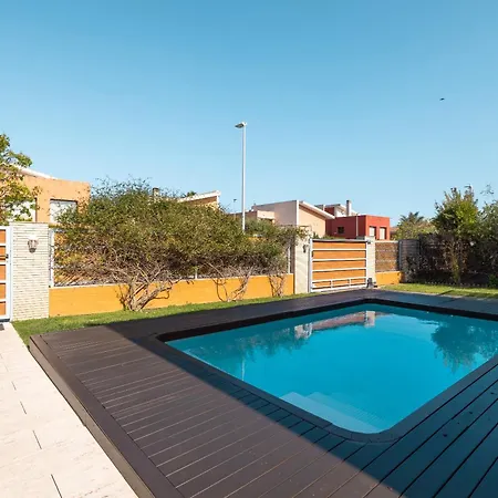 Vidalet Solo Familias Holiday home