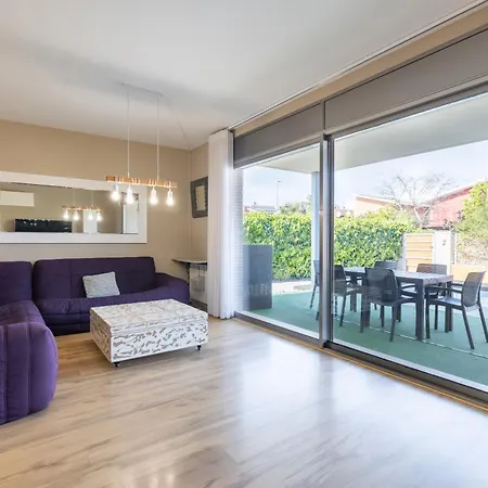 Vidalet Solo Familias Holiday home *